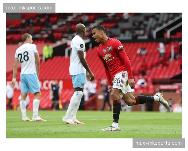 格林伍德成赛季首位25+球10+助球员，攻防全能受赞誉